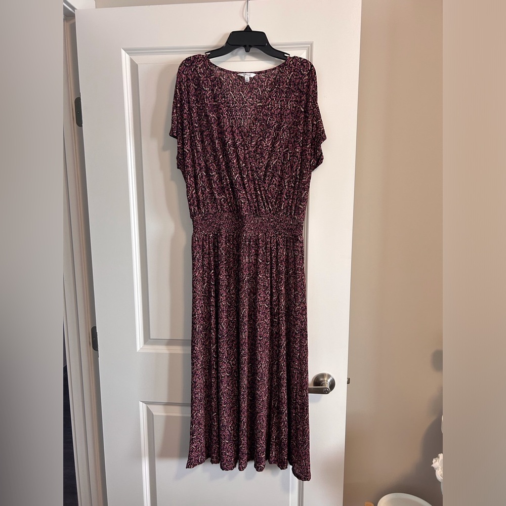 Reitmans Burgundy Maxi Dress with Pattern